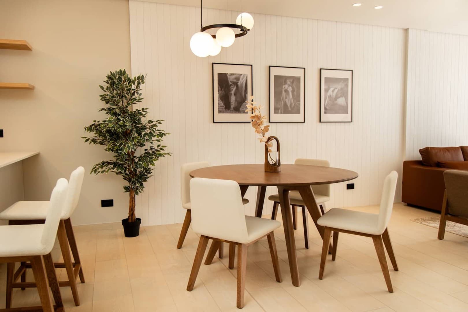 PA-A103 · Pinoalto CondoSuites®, vista 4